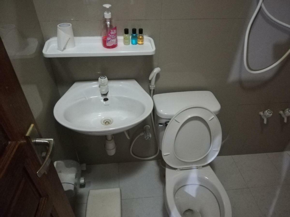 Beach Arena Inn Hulhumale Bagian luar foto