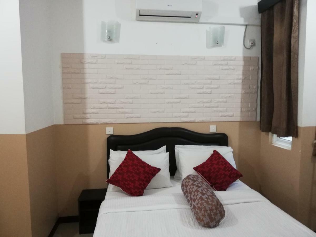 Beach Arena Inn Hulhumale Bagian luar foto
